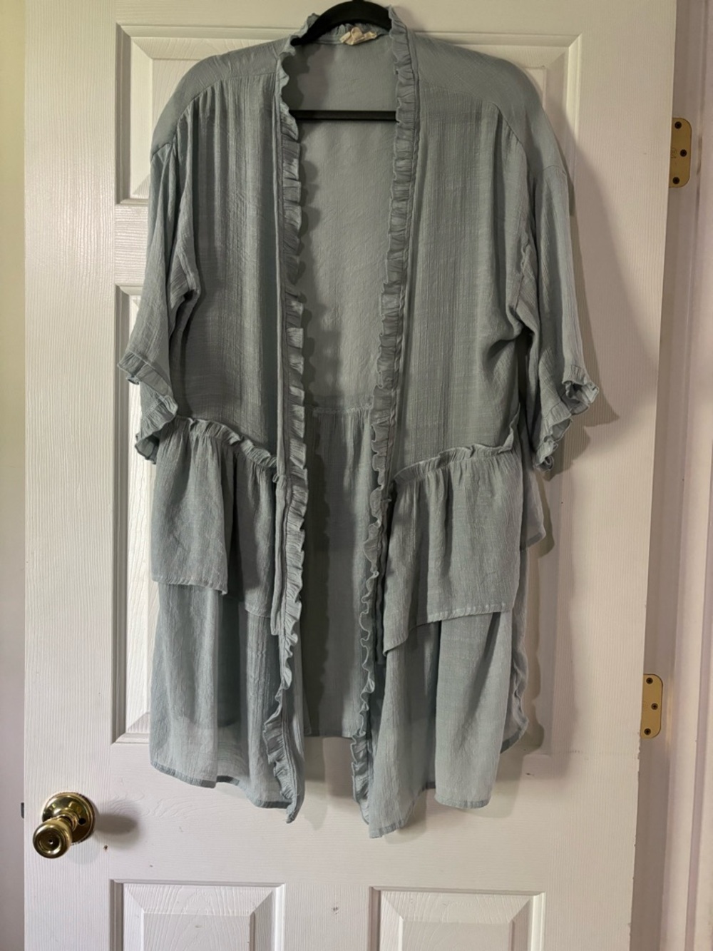 Easel Ruffle-Trim Duster